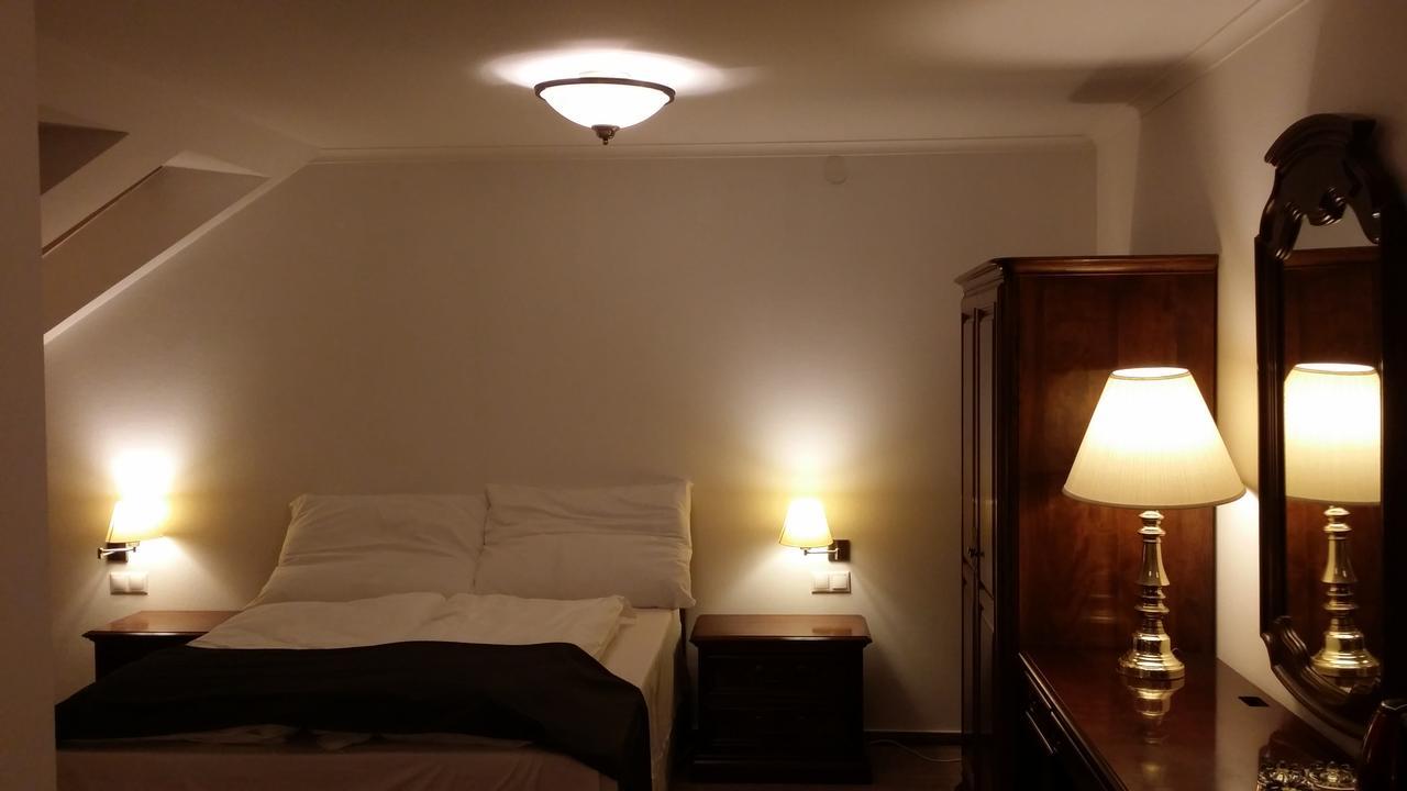 Opera Loft Rooms And Apartments Budapeste Exterior foto