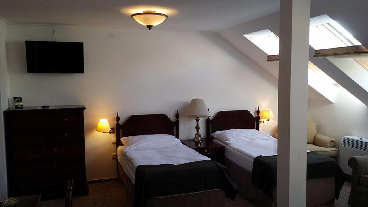 Opera Loft Rooms And Apartments Budapeste Exterior foto